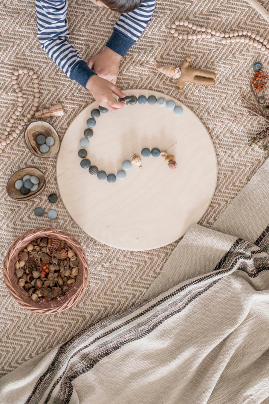stones - mandala loose parts